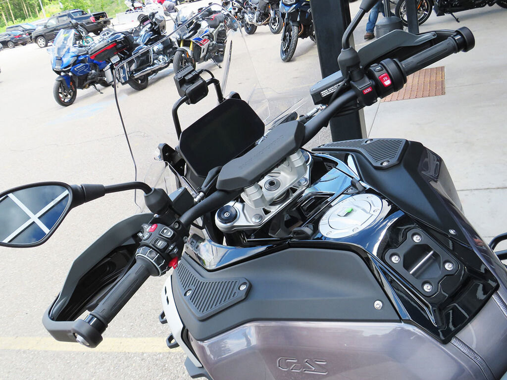 2026 BMW R 1300 GS Adventure Triple Black
