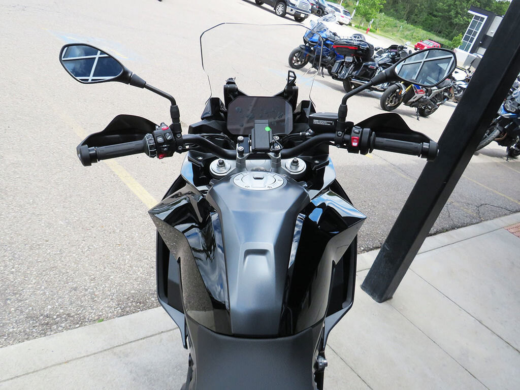 2026 BMW F 900 XR Triple Black