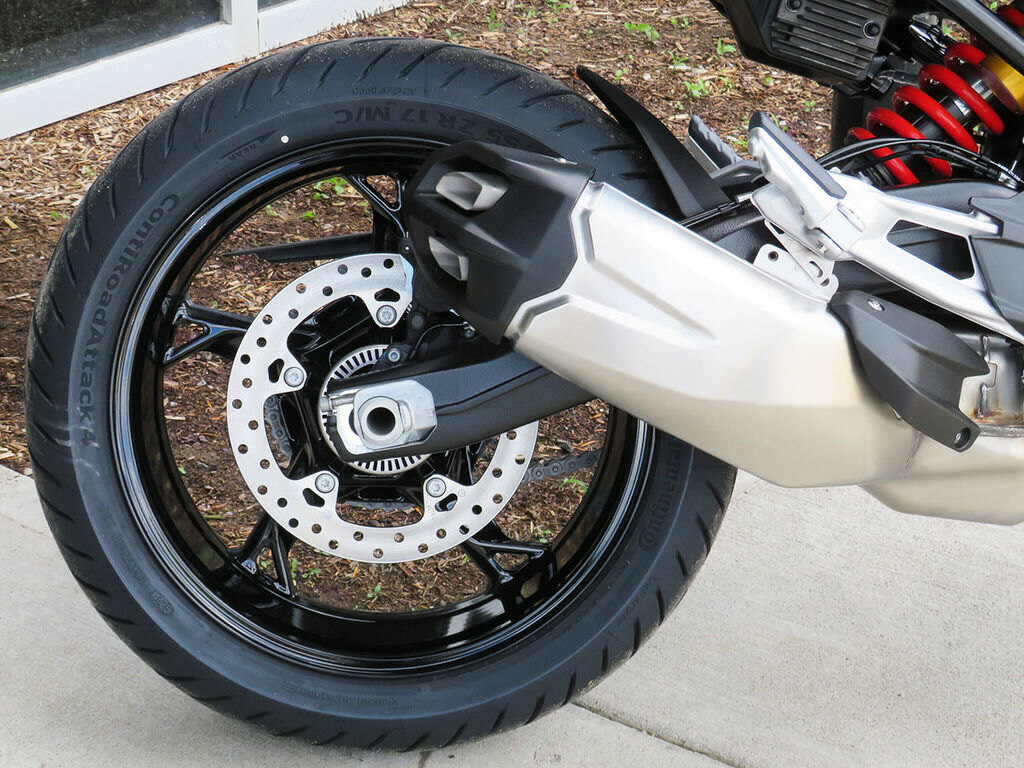 2026 BMW F 900 XR Triple Black