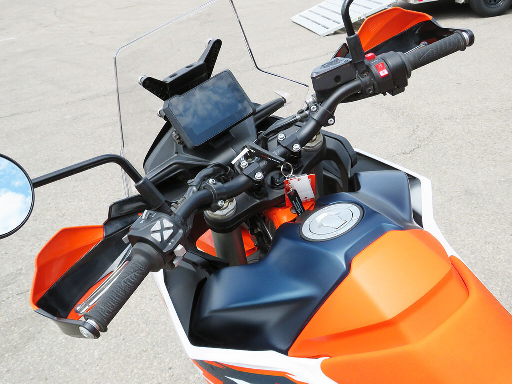2025 KTM 890 Adventure R