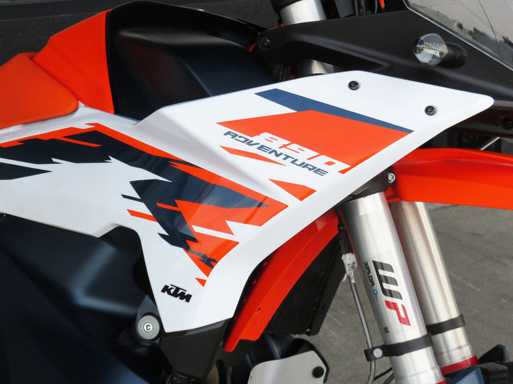 2025 KTM 890 Adventure R
