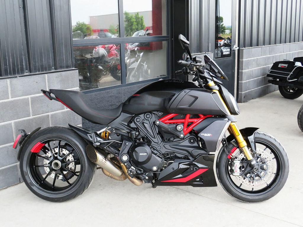 2021 Ducati Diavel 1260 S Total Black