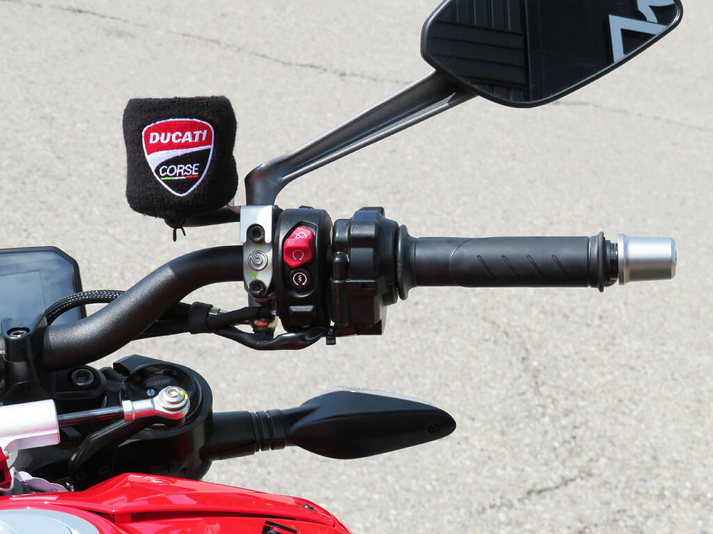 2023 Ducati Streetfighter V4 Ducati Red