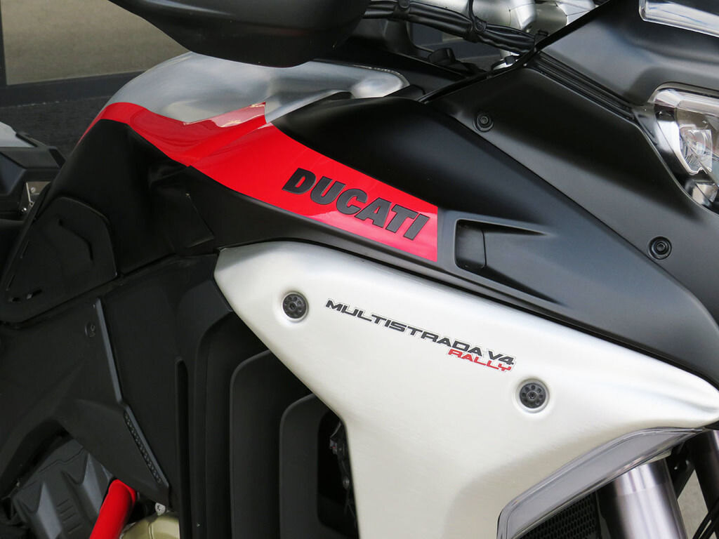 2023 Ducati Multistrada V4 Rally Brushed Aluminum & Matte Black