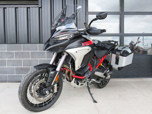 2023 Ducati Multistrada V4 Rally Brushed Aluminum & Matte Black