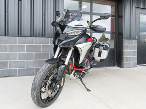2023 Ducati Multistrada V4 Rally Brushed Aluminum & Matte Black