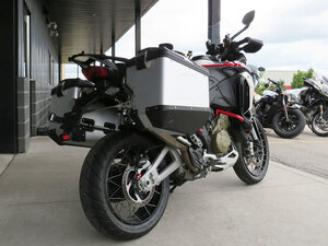 2023 Ducati Multistrada V4 Rally Brushed Aluminum & Matte Black
