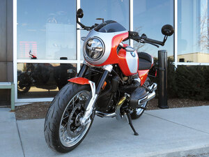 2026 BMW R 12 S Lava orange metallic