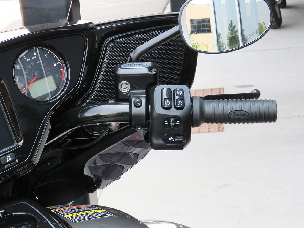 2026 Indian Motorcycle Roadmaster PowerPlus Dark Horse 112 w/PowerBand Heavy Metal