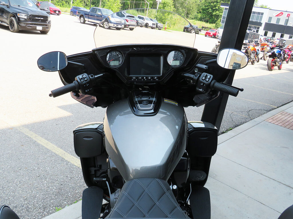 2026 Indian Motorcycle Roadmaster PowerPlus Dark Horse 112 w/PowerBand Heavy Metal