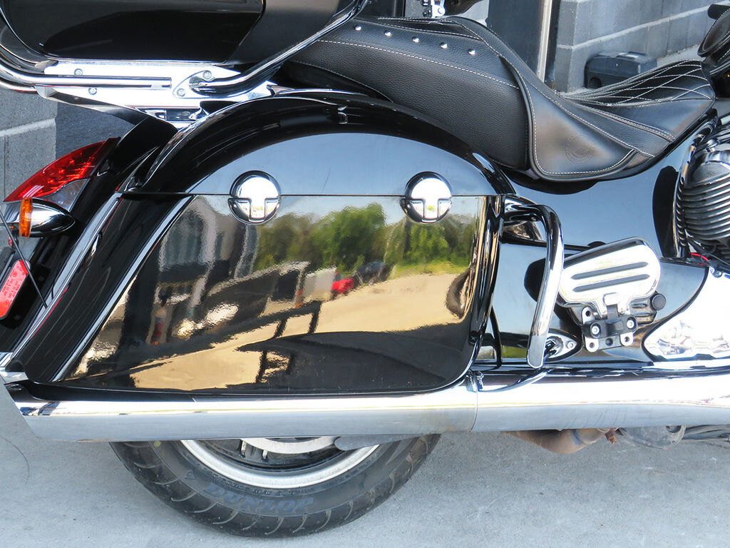 2019 Indian Motorcycle Roadmaster Thunder Black