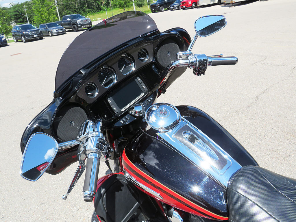 2016 Harley Davidson FLHTKSE CVO Limited