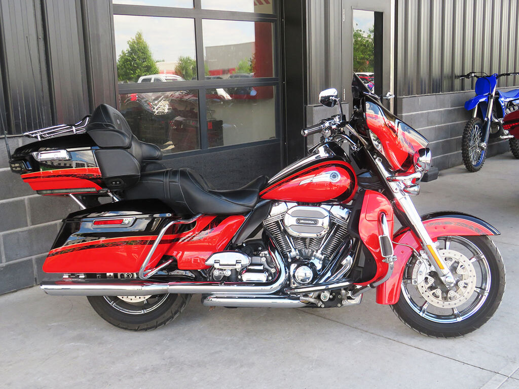 2016 Harley Davidson FLHTKSE CVO Limited
