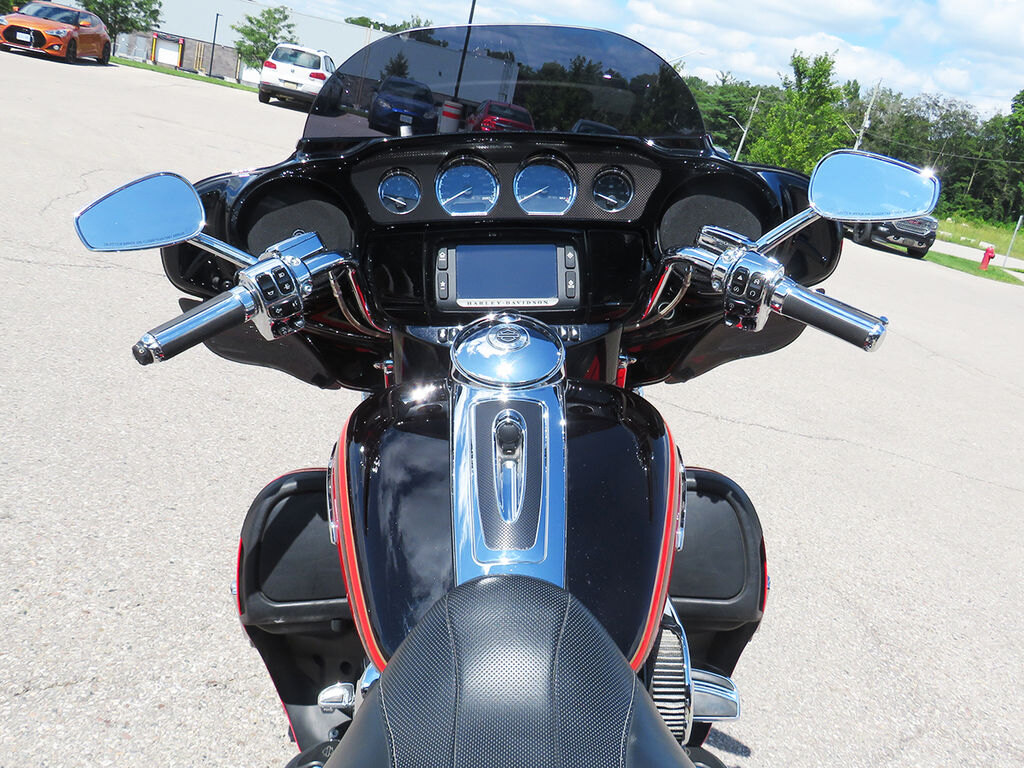 2016 Harley Davidson FLHTKSE CVO Limited