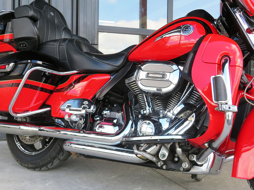 2016 Harley Davidson FLHTKSE CVO Limited
