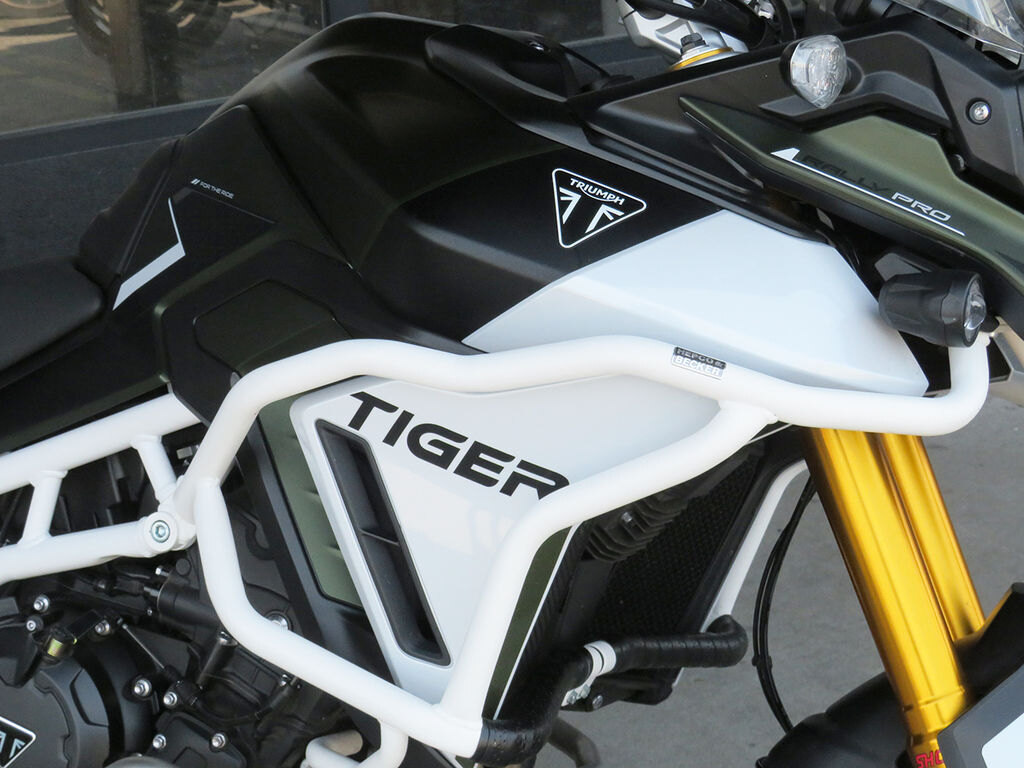2024 Triumph Tiger 900 Rally Pro Matt Khaki Green / Matt Phantom Black