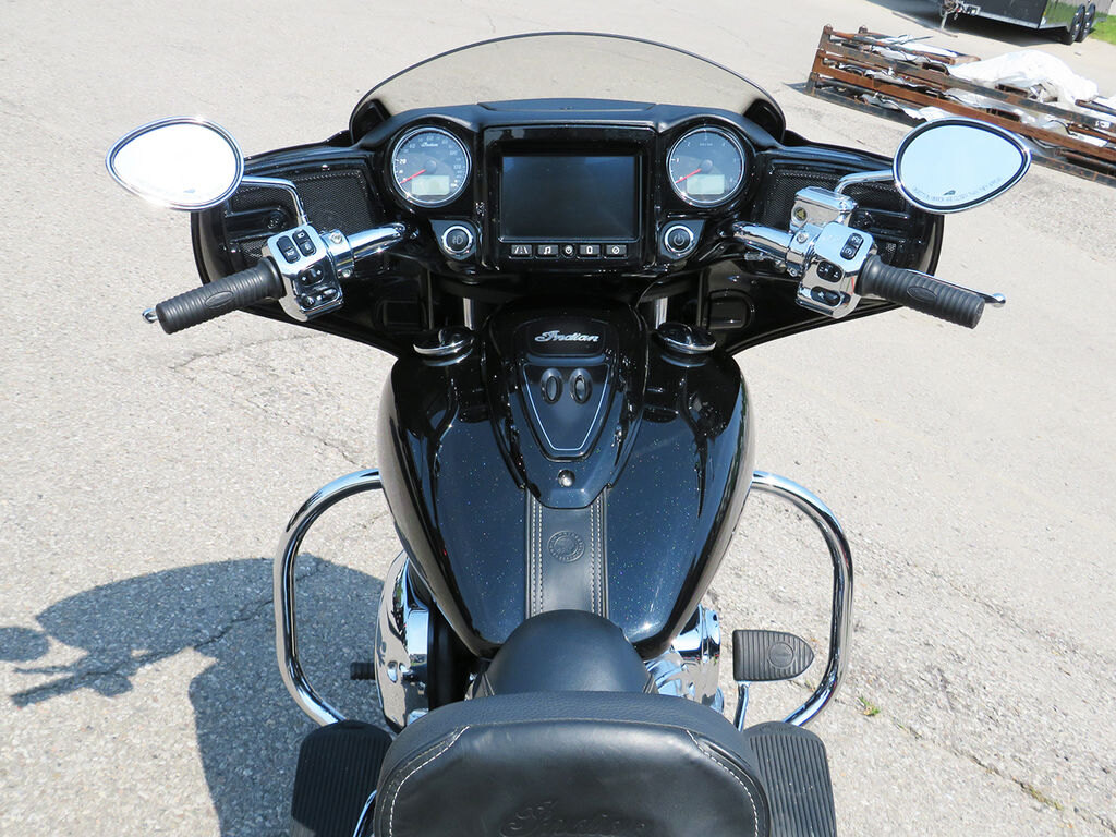 2018 Indian Motorcycle Chieftain Limited ABS Thunder Black