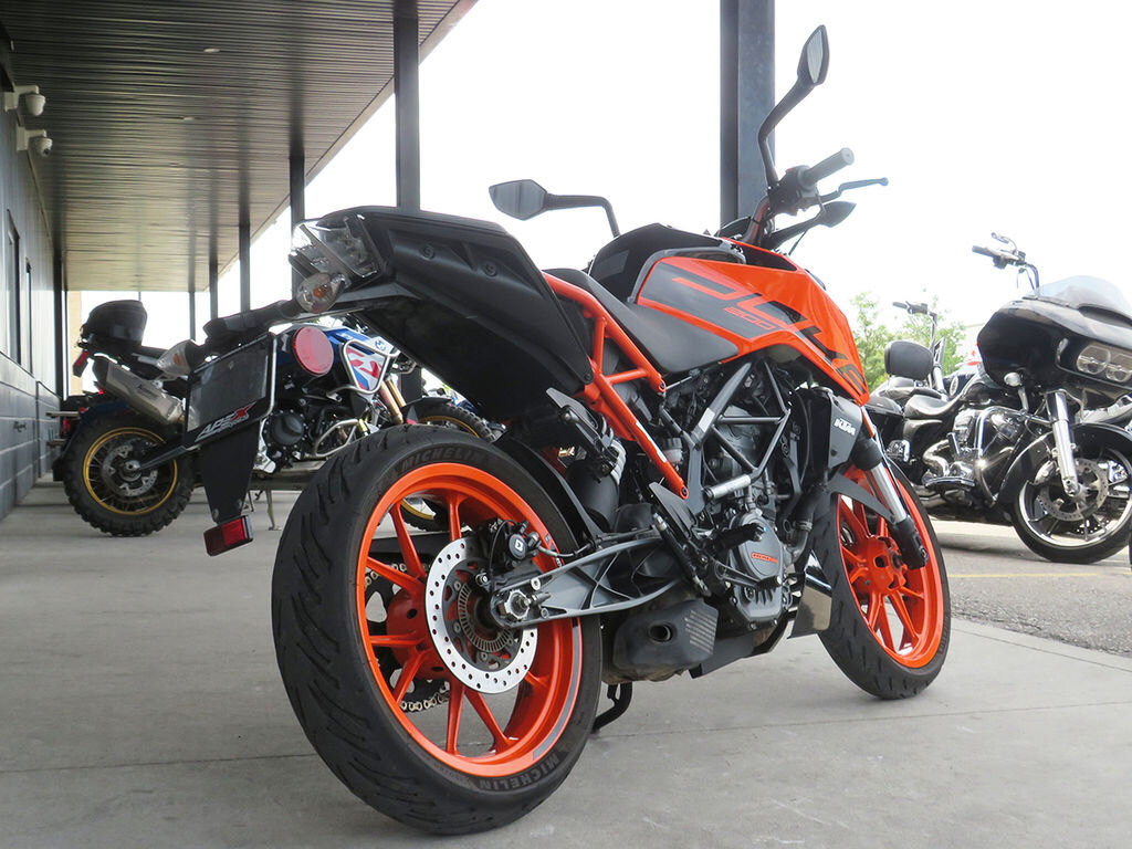 2020 KTM 200 Duke