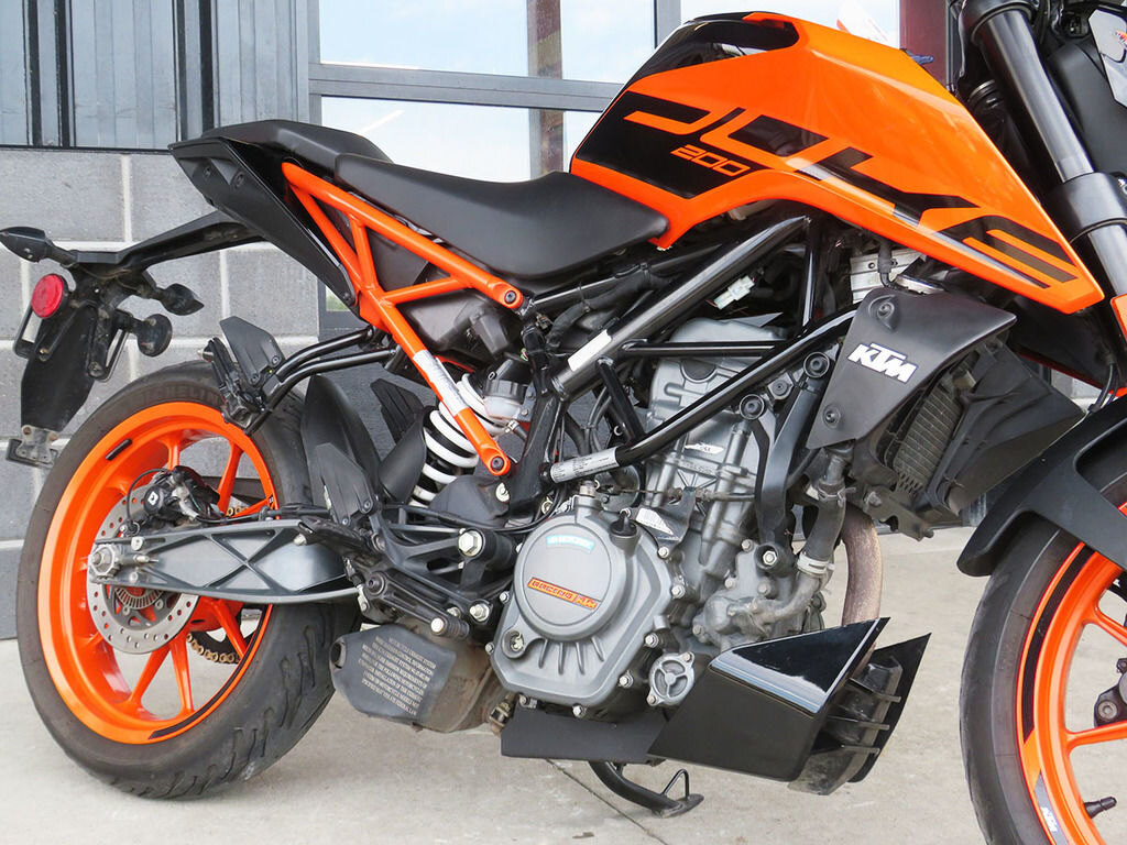 2020 KTM 200 Duke