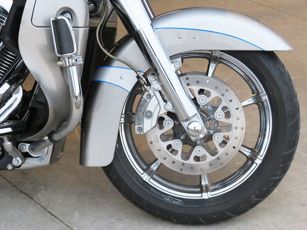 2016 Harley Davidson FLTRUSE CVO Road Glide Ultra