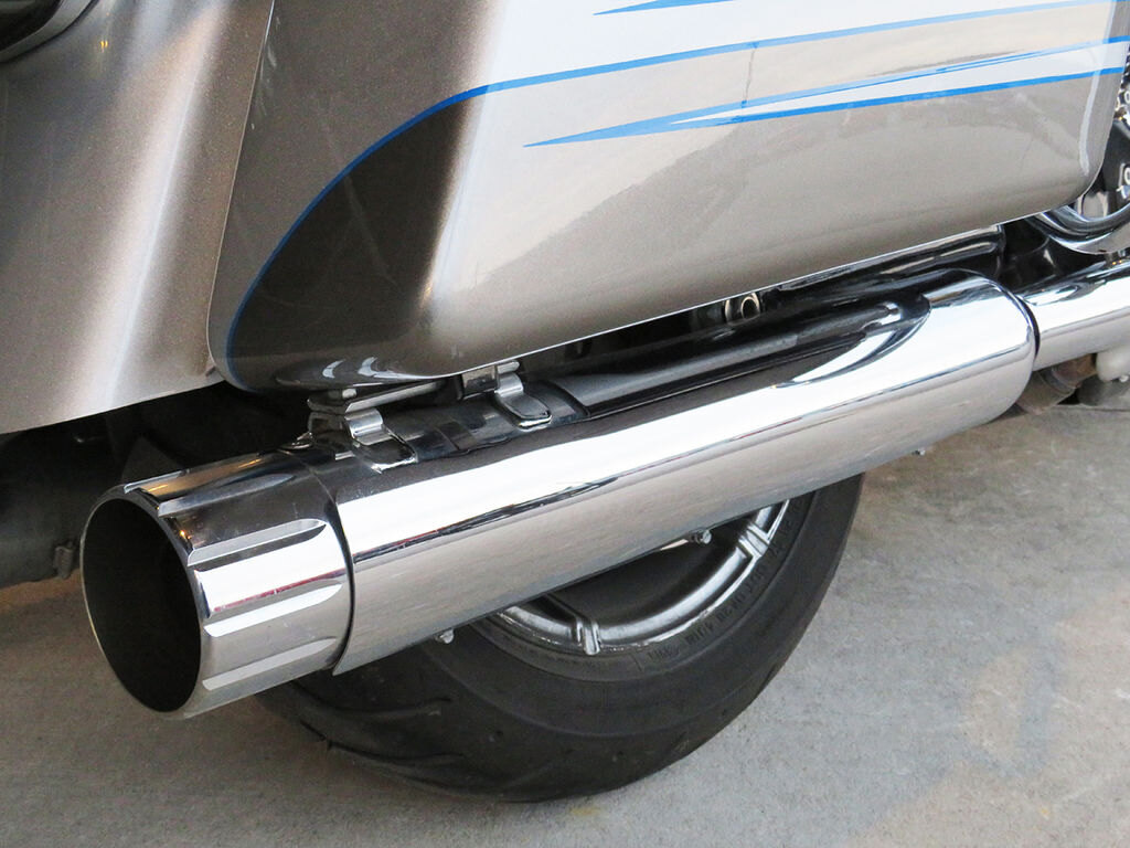 2016 Harley Davidson FLTRUSE CVO Road Glide Ultra