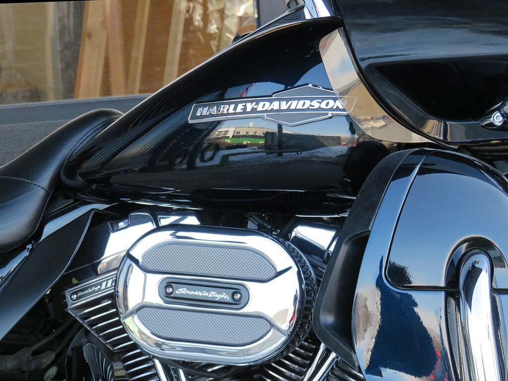 2015 Harley Davidson FLTRUSE CVO Road Glide Ultra