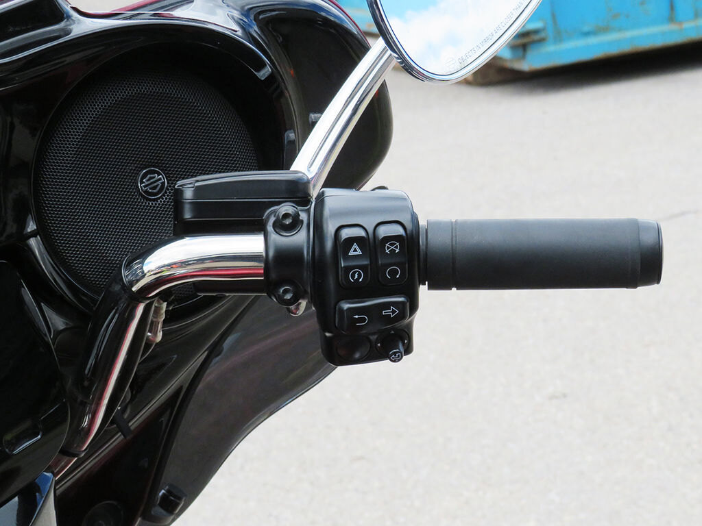 2023 Harley Davidson FLHTKANV Ultra Limited Anniversary Edition