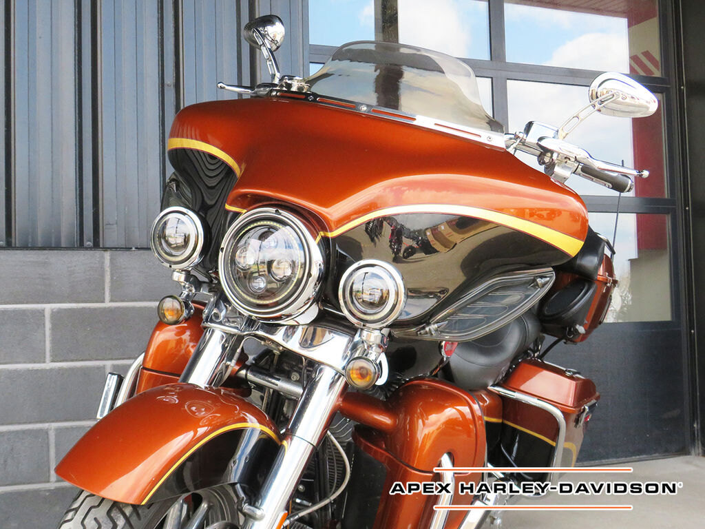 2008 Harley Davidson FLHTCUSE3 CVO Screamin' Eagle Ultra Classic
