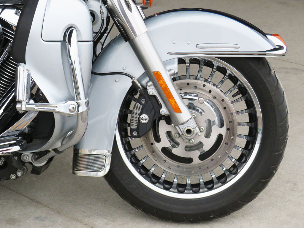 2012 Harley Davidson FLHTK Electra Glide Ultra Limited