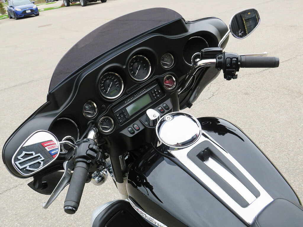 2012 Harley Davidson FLHTK Electra Glide Ultra Limited
