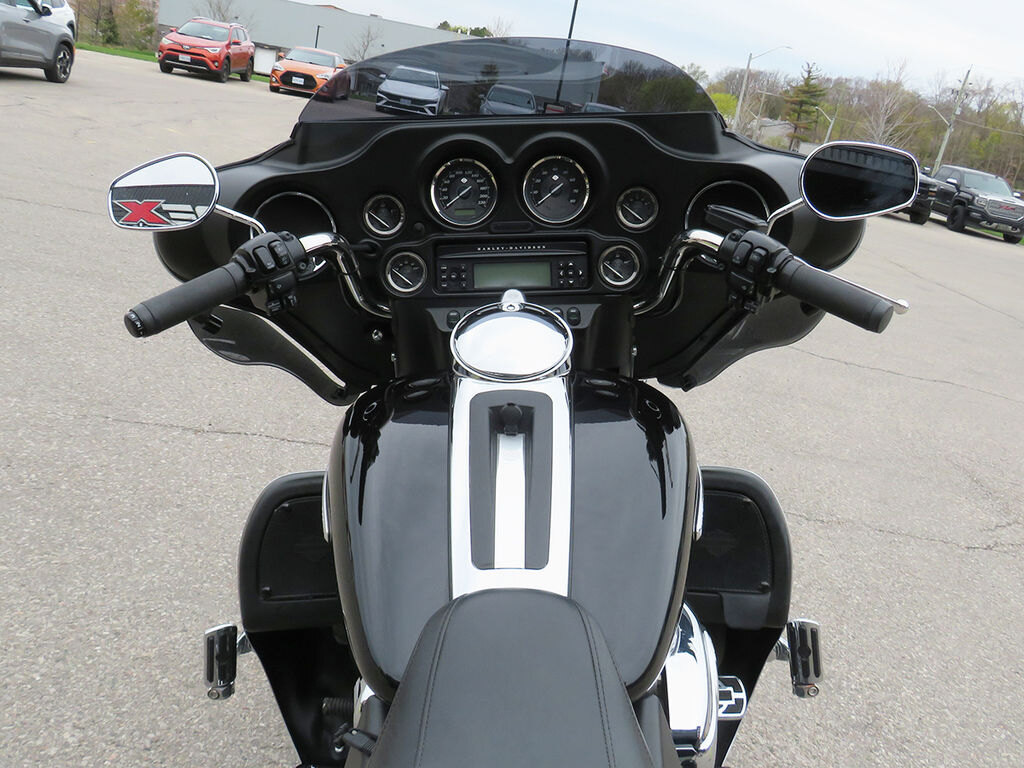 2012 Harley Davidson FLHTK Electra Glide Ultra Limited