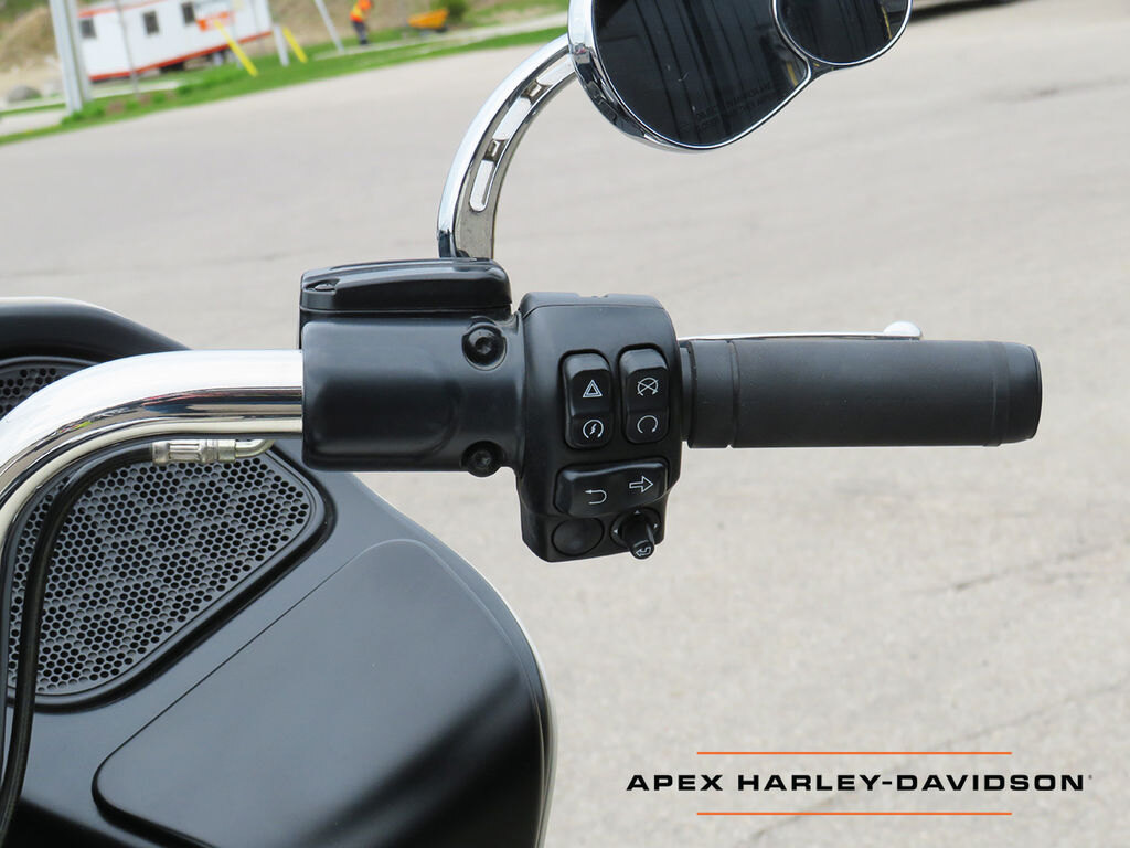 2022 Harley Davidson FLTRX Road Glide