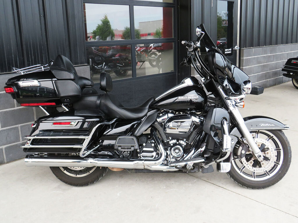 2018 Harley Davidson FLHTCU Electra Glide Ultra Classic