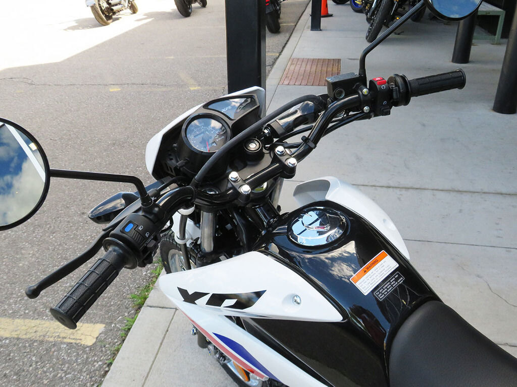 2026 BMW F 900 R Snapper Rocks Blue metallic