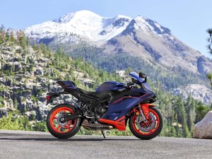 2027 Yamaha YZF R9