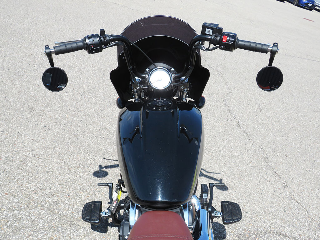 2022 Indian Motorcycle Scout Bobber Twenty ABS Black Metallic