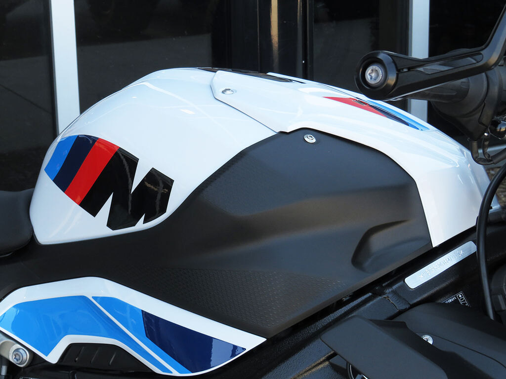 2026 BMW M 1000 R Light white/M Motorsport