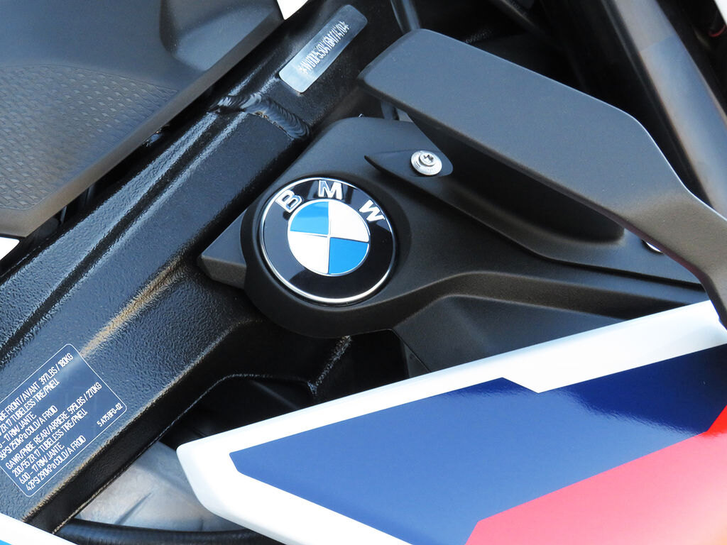 2026 BMW M 1000 R Light white/M Motorsport