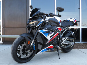 2026 BMW M 1000 R Light white/M Motorsport