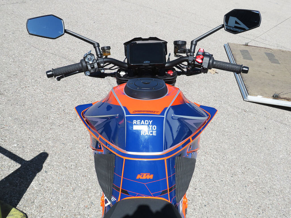 2022 KTM 1290 Super Duke R EVO