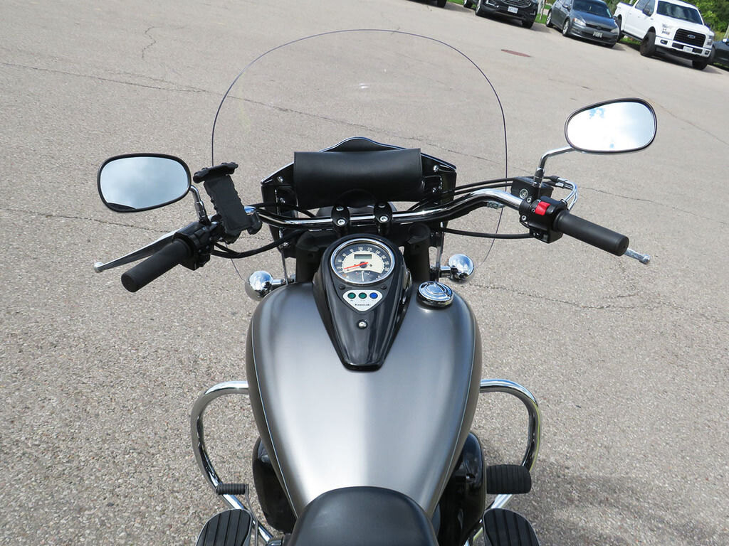 2019 Kawasaki Vulcan 900 Classic