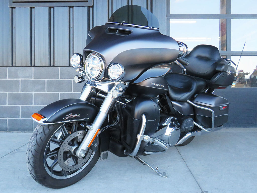 2017 Harley Davidson FLHTK Ultra Limited