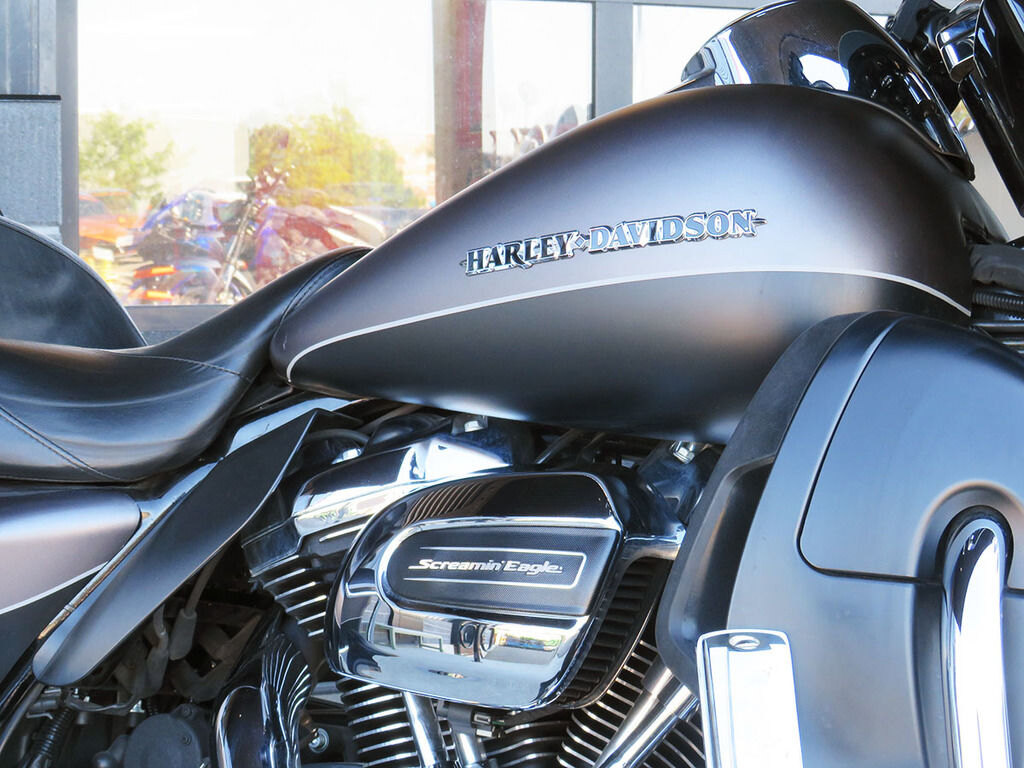 2017 Harley Davidson FLHTK Ultra Limited