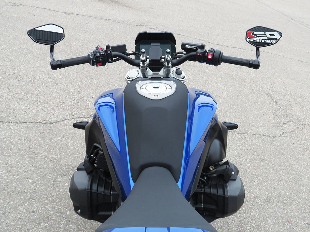 2026 BMW R 1300 R Exclusive
