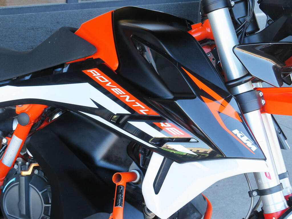 2022 KTM 890 Adventure R