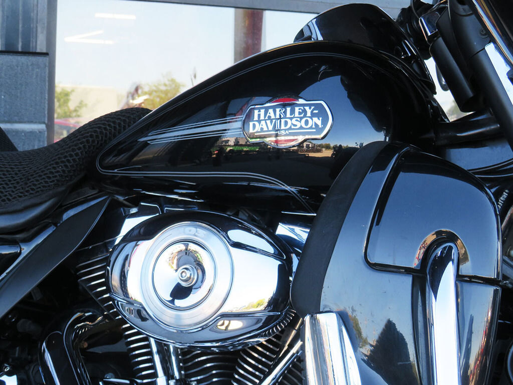 2013 Harley Davidson FLHTCU Electra Glide Ultra Classic