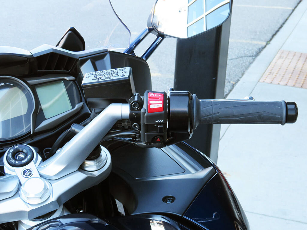 2026 Yamaha FJR1300 ES
