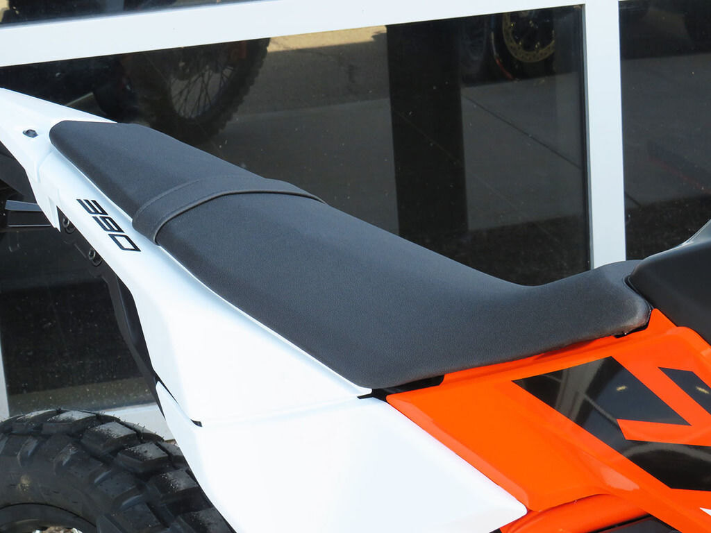 2026 KTM 390 Enduro R