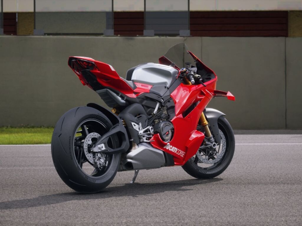 2027 Ducati Panigale V4 R