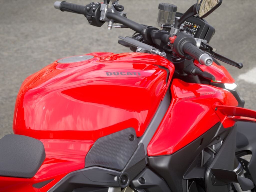 2027 Ducati Streetfighter V4 Ducati Red